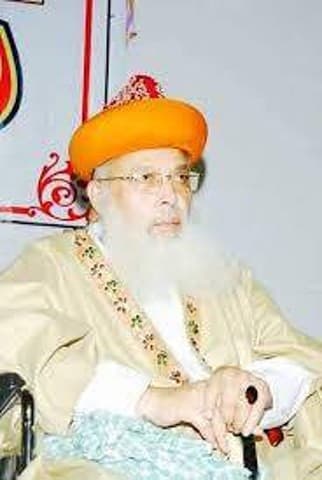 Hazratul Allama Huzur Shaykh-e-Azam Shah Sayyid Muhammad Izhar Ashraf Ashrafi Al-Jilani (RA)